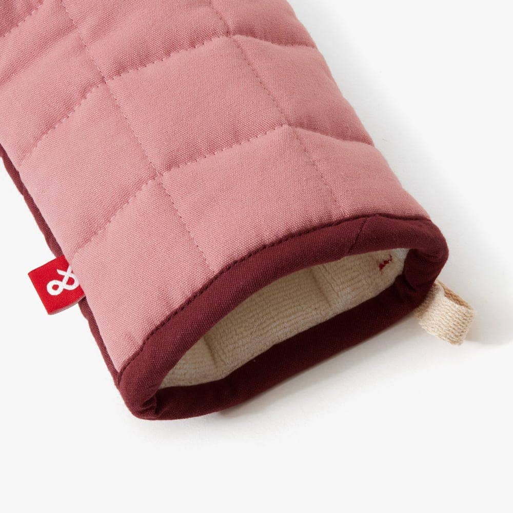 Rhubarb Oven Mitt
