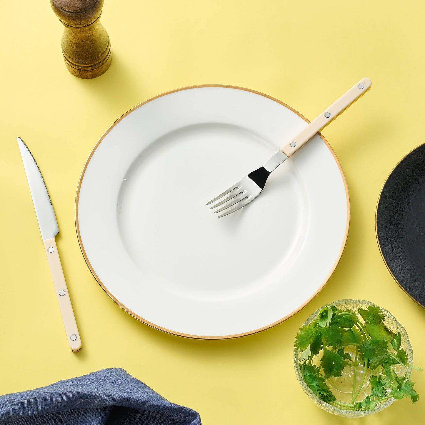 Khen Cream Cutlery