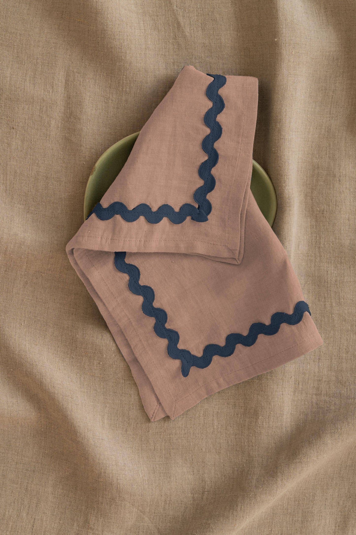 Blue Lace Trim Linen Napkin – Elegant Dining