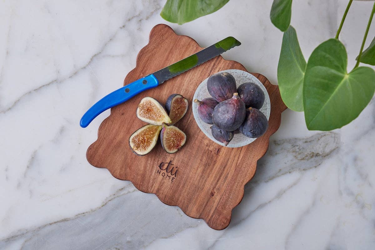 Square Scalloped Cutting and Serving Board Duo Set